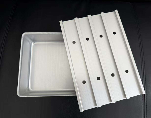 Custom Design Spot Welding Recyclable Food Grade Rectangle Aluminum Seafood Container Freezing Tray with Lids