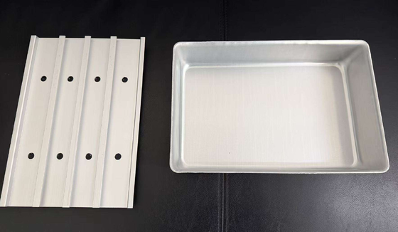 Durable Freezing Aluminium Tray and Basket with Tight Seal Lid and Anti Rust High Strength Aluminum Alloy for Food Storage